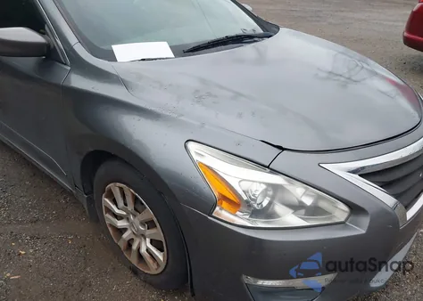 2014 Nissan Altima 2.5 S from USA, damaged, VIN 1N4AL3AP1EN348284